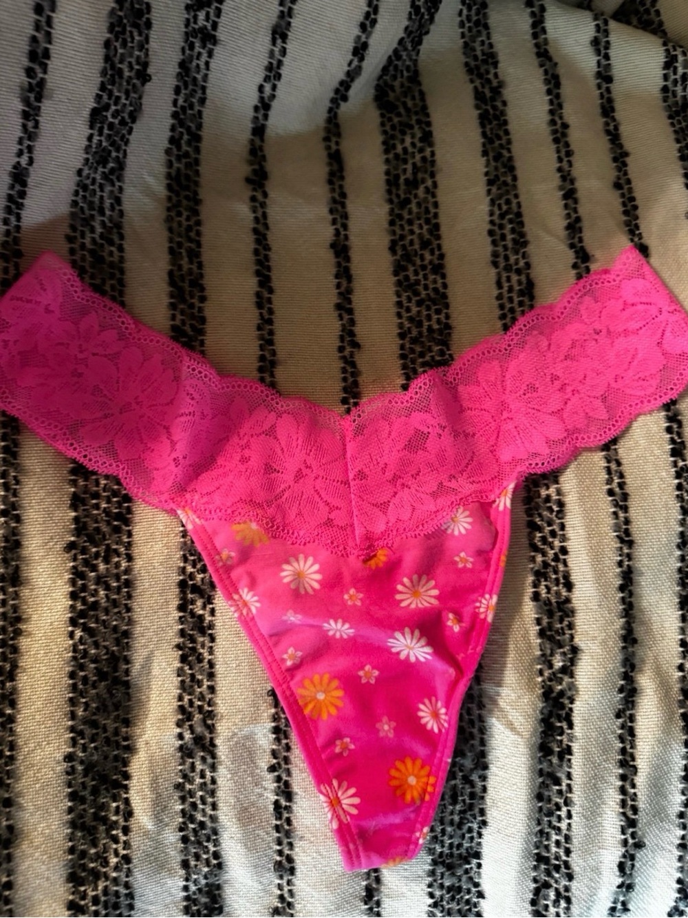 PINK Victoria's Secret Neon Pink Lace Bikini